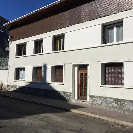 Superbe A Bourg D'oisans Avec Terrasse Sud Διαμέρισμα *