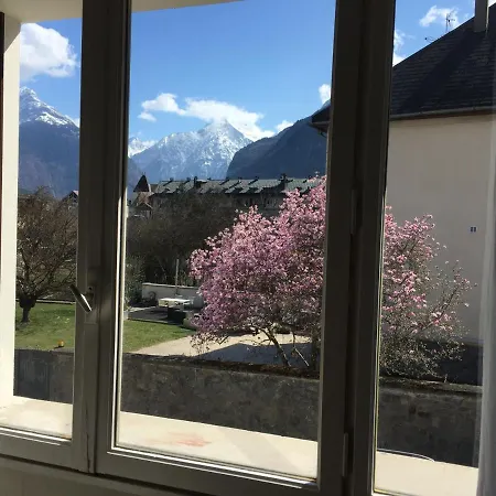Superbe A Bourg D'oisans Avec Terrasse Sud *